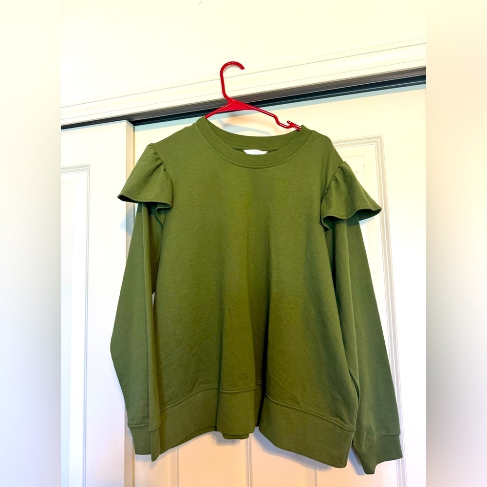 Long sleeve sweater top